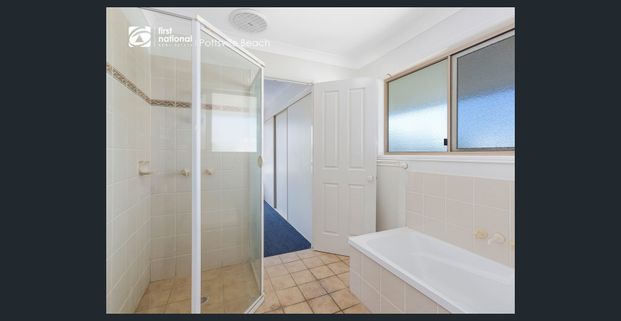 Spacious 3 Bedroom Townhouse - Photo 1