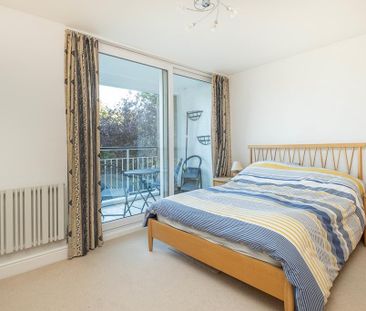 3 bedroom apartment to rent - Photo 3