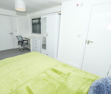 5 bedroom House To Let Total Size: 1314 SQ FT - Photo 5