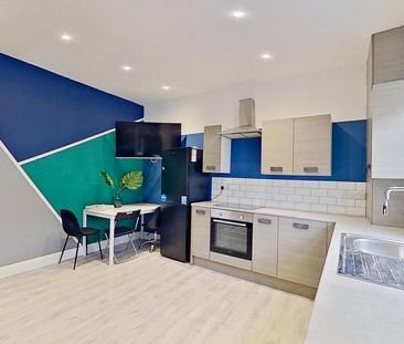 3 bedroom terraced house to rent - Photo 2