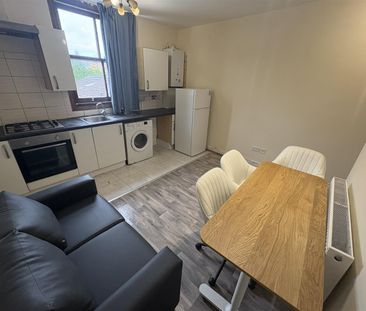 Hendon Lane, N3 1TT, London - Photo 3