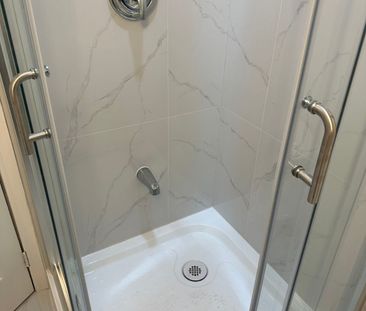 For Lease - 22 Hazelglen Court, Brampton, Ontario - Photo 5