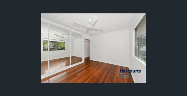 Comfortable Family Living in a Prime Carina Location - Photo 1