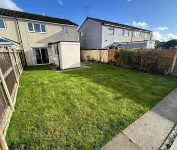 Bromfield Crescent, Wednesbury - Photo 1