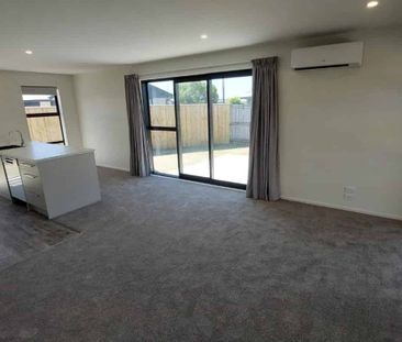 Modern Comfort Meets Convenience - Photo 1