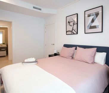 Piso de alquiler en Carrer de Prat de la Riba, 43, Centre - Photo 5