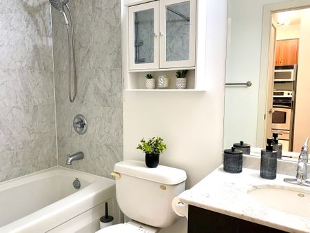 For Lease - 438 King Street Unit# 903, Toronto, Ontario - Photo 2