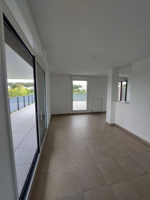 Location Appartement 2 pièces 51m² CORNEBARRIEU 31700 - Photo 1