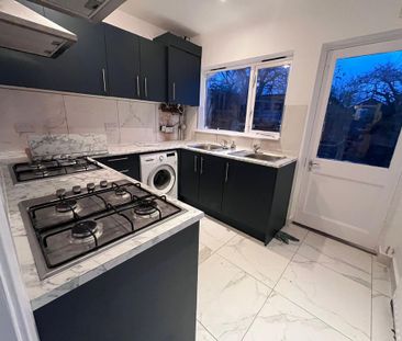 House share to rent - Photo 6