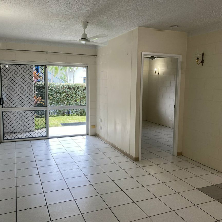 GREAT GROUND FLOOR - Photo 1