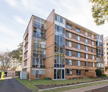 2/33-35 Tourist Road, East Toowoomba - Photo 4