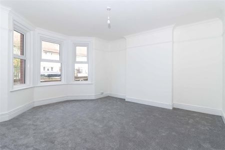 Westbourne Avenue, Worthing - Photo 2