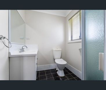42 Barrima Drive, Glenfield Park, NSW 2650 - Photo 5