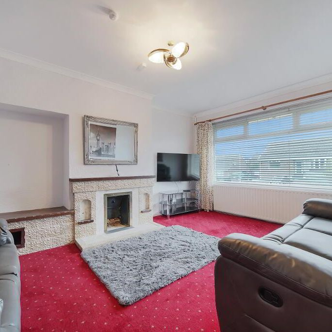 31 Rossdowney Gardens, Waterside, L'Derry, BT47 5PW - Photo 1