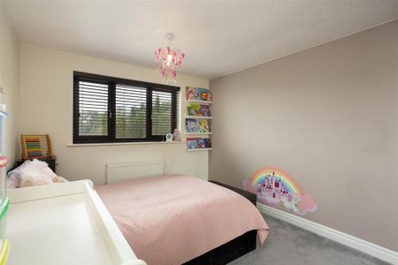 5 bedroom detached house to rent - Photo 5