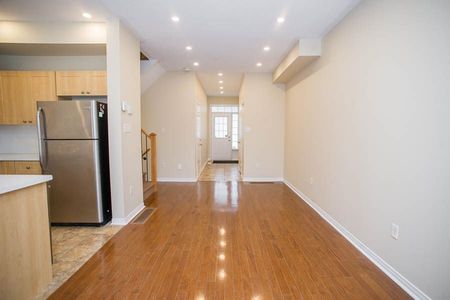 For Lease - 21 Diana Avenue Unit# 43, Brantford, Ontario - Photo 3