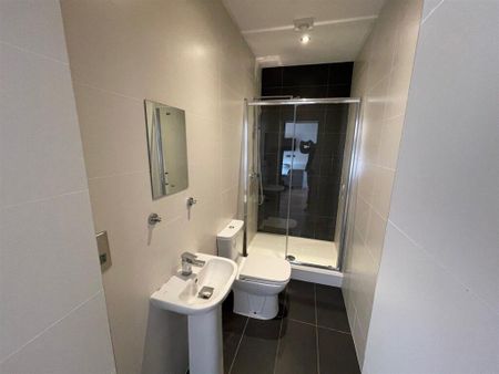 Studio to rent - Photo 4