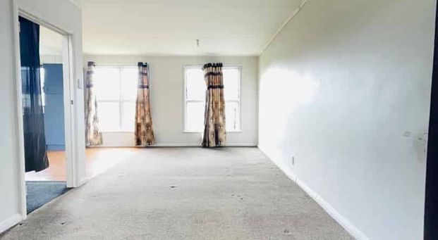 Spacious 3-Bedroom Apartment for Rent in Papatoetoe, Auckland - Photo 1