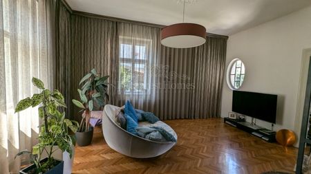 Four Bedroom House with Pool - Sub Arina Park Area - Fotografie 3