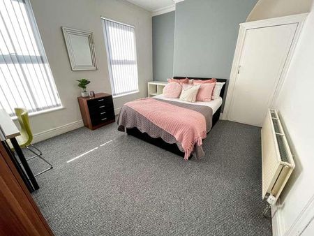 Romer Road, L6 - Photo 4