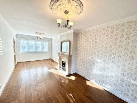 Stanley Road, Rainham, RM13 8AJ, Property for rent - Photo 2