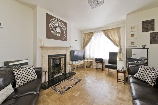 Ashvale Road, Tooting, SW17, London - Photo 1