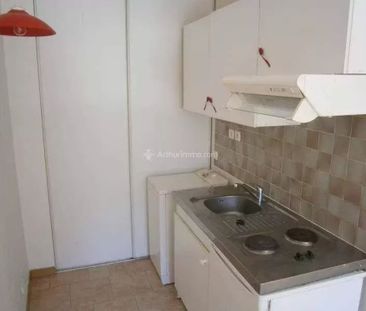 Location Appartement 1 pièces 23 m2 à Carmaux - Photo 4