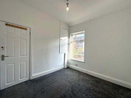 2 Bed Terraced House, Gorst St, L4 - Photo 3