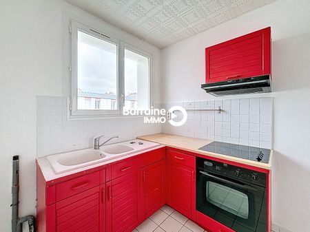 Location appartement à Brest, 3 pièces 63.86m² - Photo 2