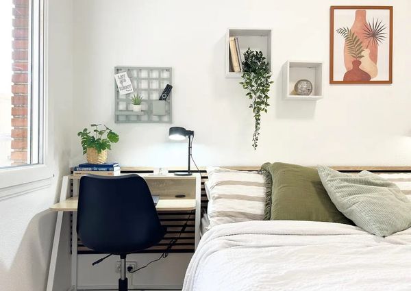 Calle Pedro Heredia, Madrid, Community of Madrid 28028