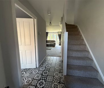 3 bedroom house to rent Prospect Road, SO19 - Photo 2