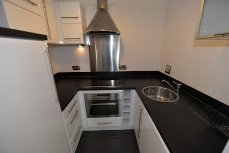 1 bedroom flat to rent - Photo 5