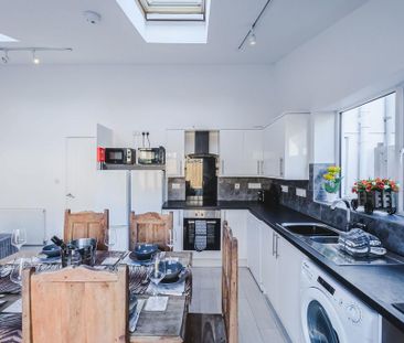1 bedroom house of multiple occupation to rent - Photo 1