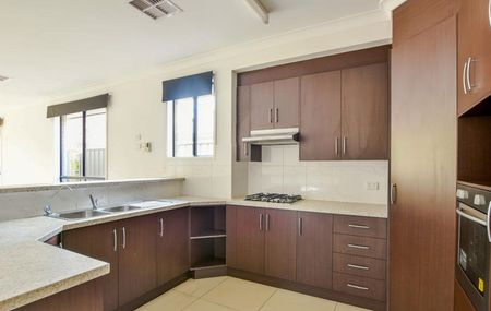 42A Byard Terrace, Mitchell Park SA 5043 - House For Rent - $750 | Domain - Photo 5
