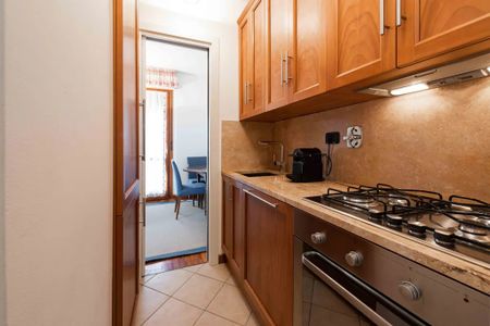 Via Luciano Bausi, Florence, Tuscany 50144 - Photo 4