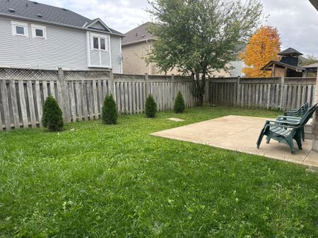 For Lease - 367 Van Kirk Drive, Brampton, Ontario - Photo 4