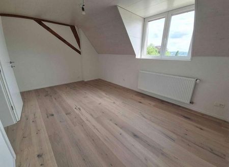 Exklusive 6.5-Zimmer Maisonette-Wohnung in Bettlach - Erstbezug nach Renovierung - Photo 3