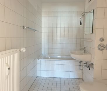 In ruhiger, grüner Lage – 2 Zimmer-Wohnung nur mit WBS anzumieten! - Foto 1