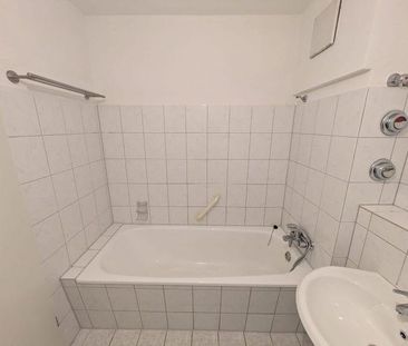 schöne Dachgeschoss-Wohnung in Scholven - Photo 1