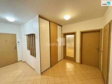 Pronájem bytu 2+kk/B, 53 m - Фото 4