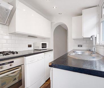 2 bedroom terraced house to rent - Photo 4