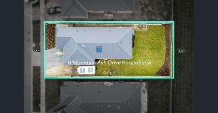 Immaculate Modern Home with Wide Side Access - Photo 4