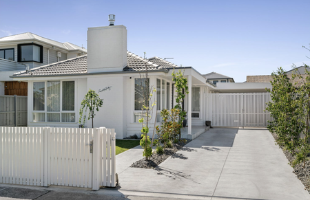 Mid-Century Style with Modern Comfort in Prime Newport Location - Photo 5