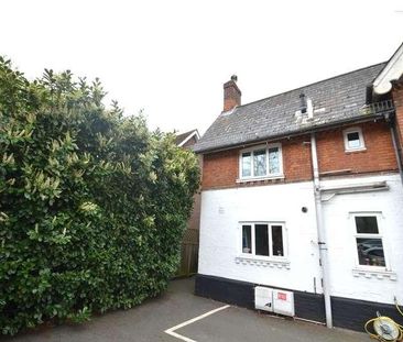 Gresham Road, Staines-upon-thames, TW18 - Photo 3