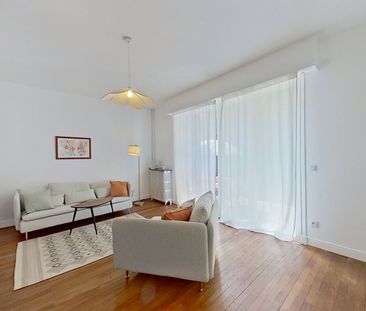Location Maison 6 pièces 130m² - Photo 1