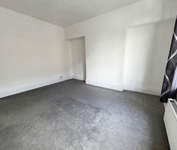 Mafeking Street, Deckham, Gateshead, Tyne and Wear, NE9 5LH - Photo 4