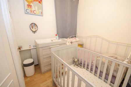 3 bedroom apartment to rent - Photo 4