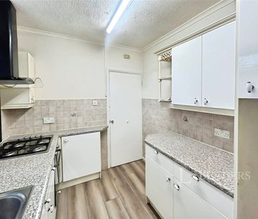 3 bedroom bungalow to rent Roman Road, Luton, Bedfordshire, LU4 - Photo 4