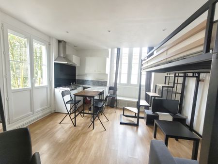 Location Appartement 1 pièce 27m² BORDEAUX 33000 - Photo 3