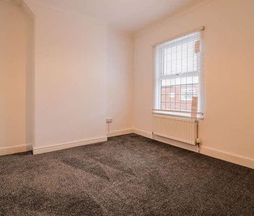 Dingle Lane, Winsford, CW7 - Photo 3